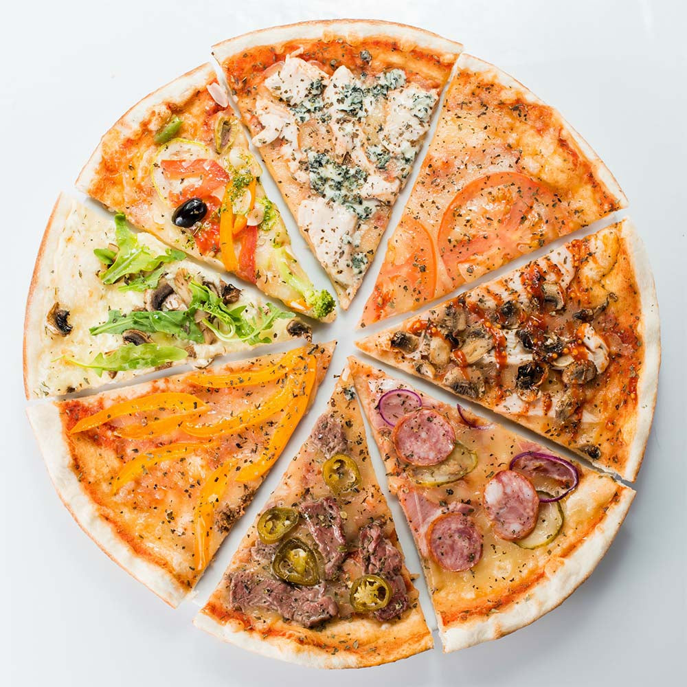 Familien Pizza (Mit 5 Auflagen nach Wunsch)